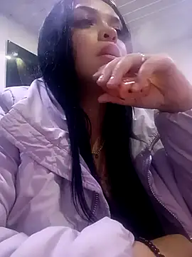 Dione   online show from 02-06-25, 01:16