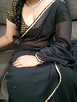 Mounika25 online show from 04-21-26, 07:09