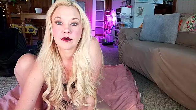 lyra rose online show from 05-16-26, 10:31