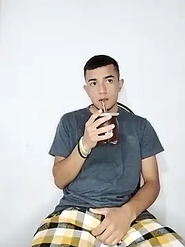 Thick Cock online show from 03-16-25, 09:58