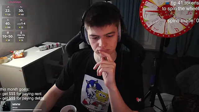 Snapshot of dantebigboi300 chatting on 10-30-25, 11:30 dantebigboi300 online show from 10-30-25, 11:30