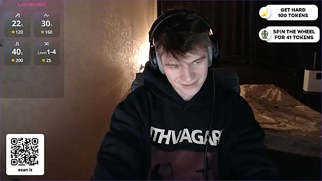 Snapshot of dantebigboi300 chatting on 02-09-25, 06:05 dantebigboi300 online show from 02-09-25, 06:05