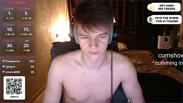 Snapshot of dantebigboi300 chatting on 02-04-25, 08:49 dantebigboi300 online show from 02-04-25, 08:49