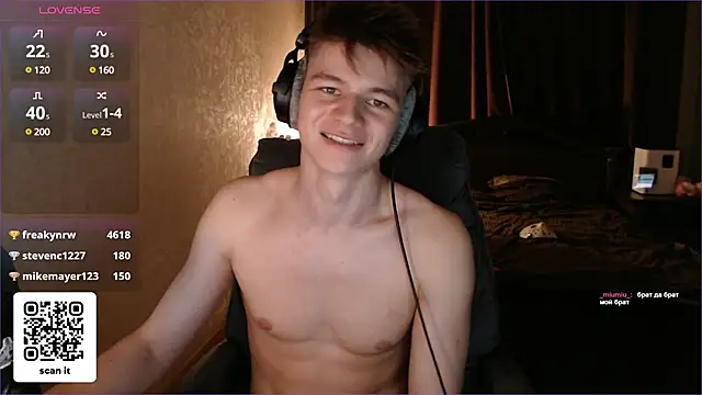 Snapshot of dantebigboi300 chatting on 02-15-25, 11:36 dantebigboi300 online show from 02-15-25, 11:36