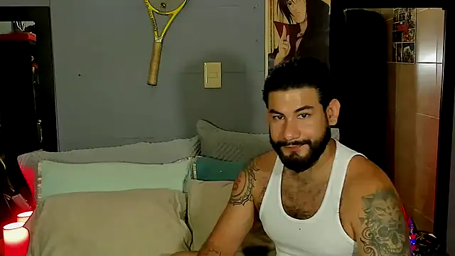 Snapshot of Prometeo-grizzly chatting on 03-05-25, 10:43 Prometeo-grizzly online show from 03-05-25, 10:43