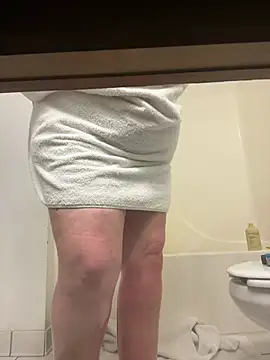 Snapshot of 6angzmindi chatting on 02-14-26, 10:15 6angzmindi online show from 02-14-26, 10:15