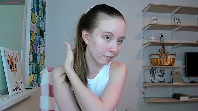 Peggy Beauty online show from 11-04-25, 01:42