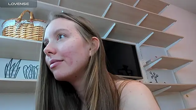 Peggy Beauty online show from 01-17-26, 03:37