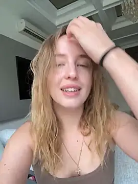 Nura n Sarah online show from 11-23-25, 05:17