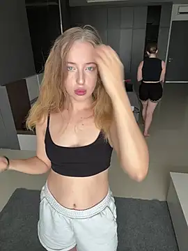 Nura n Sarah online show from 02-11-26, 05:07