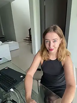 Nura n Sarah online show from 01-17-25, 05:11