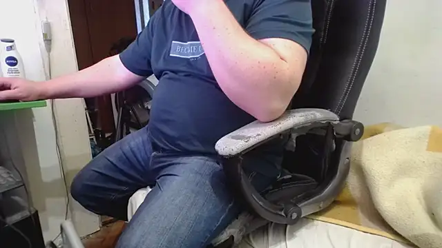 tipko123 online show from 11-04-25, 02:43