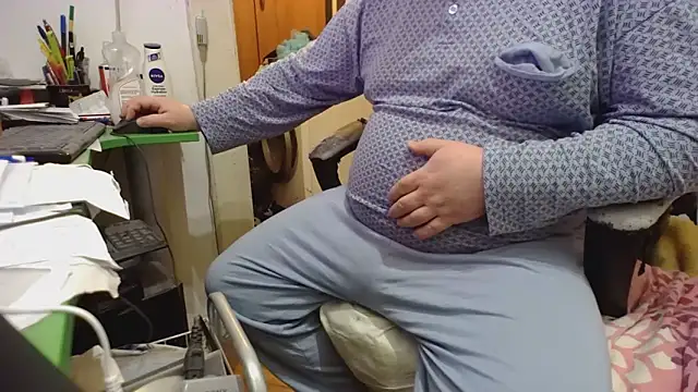 tipko123 online show from 12-05-25, 04:16