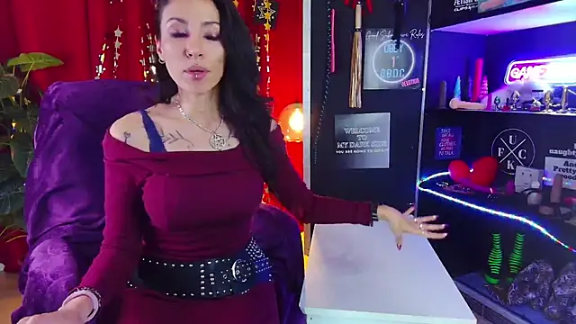 Snapshot of iammistress chatting on 03-22-25, 11:21 iammistress online show from 03-22-25, 11:21