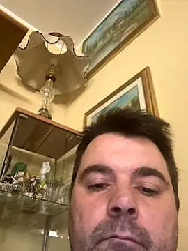 Snapshot of h4cAlex chatting on 12-02-25, 06:09 h4cAlex online show from 12-02-25, 06:09