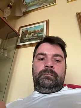 Snapshot of h4cAlex chatting on 04-09-26, 04:13 h4cAlex online show from 04-09-26, 04:13