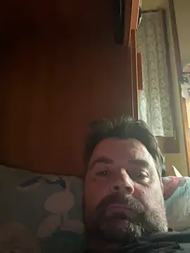 Snapshot of h4cAlex chatting on 02-17-26, 07:11 h4cAlex online show from 02-17-26, 07:11