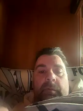 Snapshot of h4cAlex chatting on 01-05-26, 06:44 h4cAlex online show from 01-05-26, 06:44