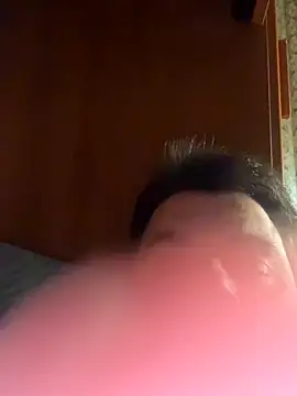 Snapshot of h4cAlex chatting on 12-17-25, 07:30 h4cAlex online show from 12-17-25, 07:30