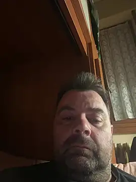 Snapshot of h4cAlex chatting on 03-06-26, 07:20 h4cAlex online show from 03-06-26, 07:20