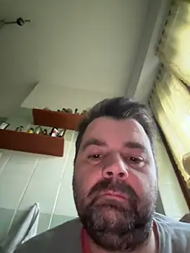 Snapshot of h4cAlex chatting on 04-08-26, 05:58 h4cAlex online show from 04-08-26, 05:58