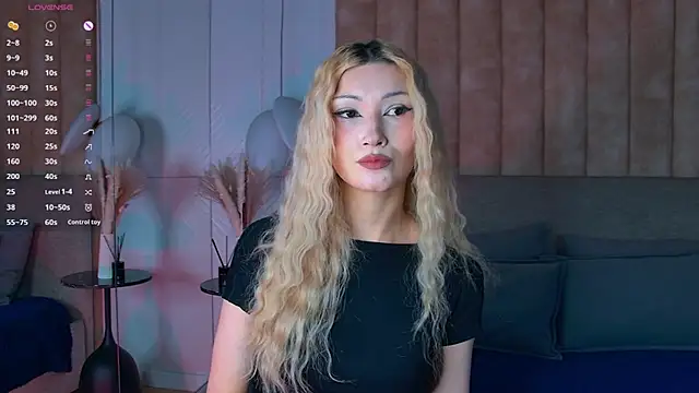 CarolReeves online show from 11-14-25, 06:17