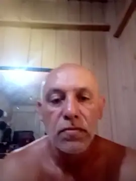 Raquelluciano online show from 02-02-26, 04:39