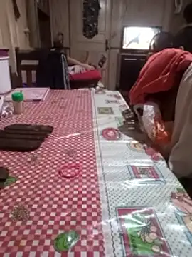 Raquelluciano online show from 02-06-26, 10:50