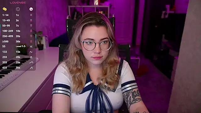 RemyCute online show from 09-18-25, 06:55