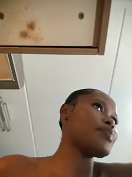 Snapshot of Neelo-Smith chatting on 11-04-25, 06:39 Neelo-Smith online show from 11-04-25, 06:39