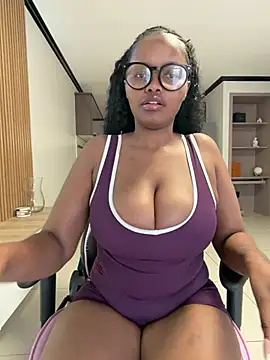 Snapshot of Neelo-Smith chatting on 07-31-26, 02:37 Neelo-Smith online show from 07-31-26, 02:37
