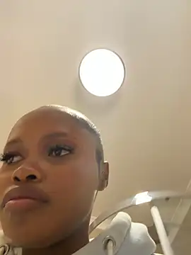 Snapshot of Neelo-Smith chatting on 07-05-26, 06:31 Neelo-Smith online show from 07-05-26, 06:31