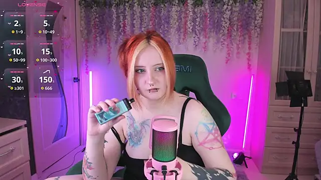 EmmyBunny online show from 04-16-26, 05:25