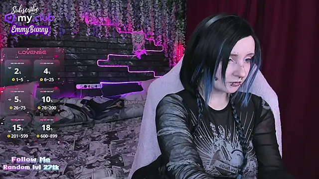 EmmyBunny online show from 02-23-25, 03:18