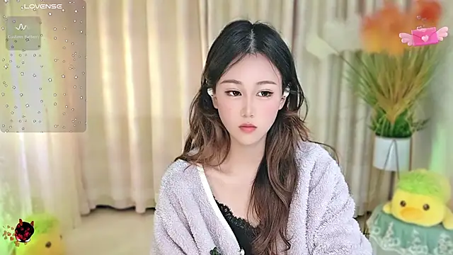 Aimee-520 online show from 10-30-25, 11:45