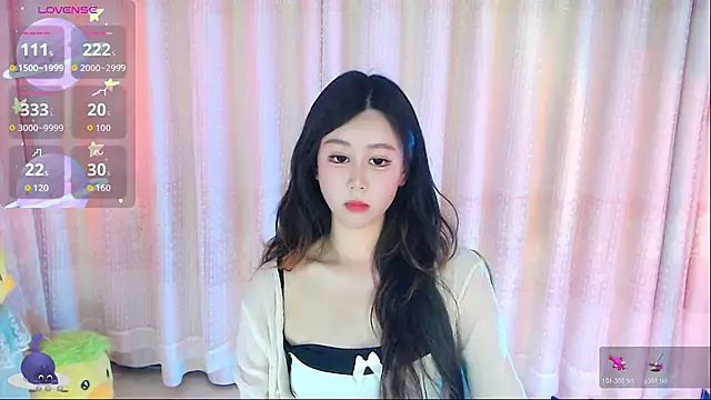 Aimee-520 online show from 04-21-26, 06:53