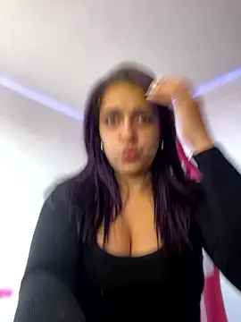 Alicia Ruiz online show from 01-16-26, 06:12