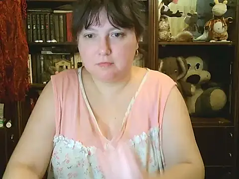 CarrieQPeach online show from 11-28-25, 06:08