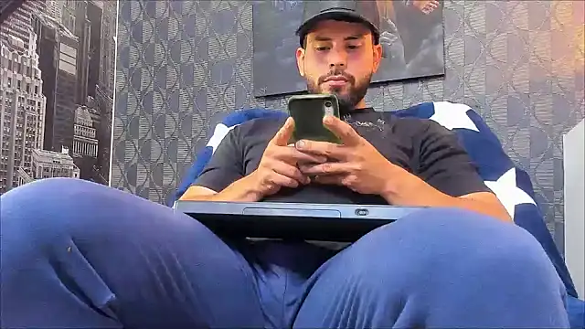 Snapshot of jake_skye chatting on 02-18-26, 04:36 jake skye online show from 02-18-26, 04:36