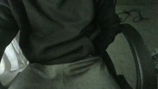 FranciCazzone online show from 12-04-24, 11:08