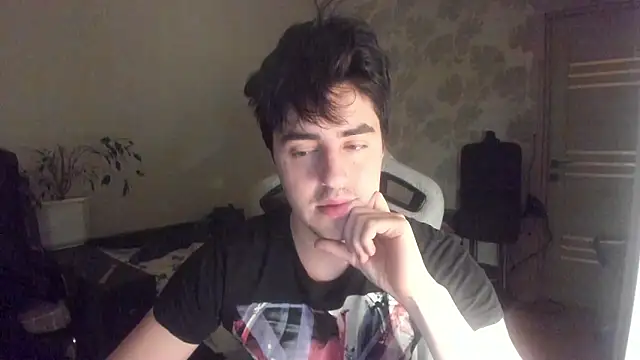 Snapshot of Knuckles17 chatting on 02-21-26, 05:48 Knuckles17 online show from 02-21-26, 05:48