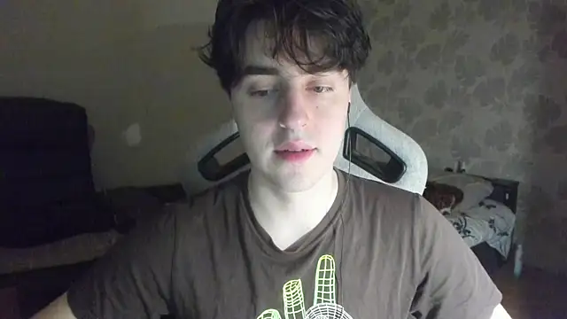 Snapshot of Knuckles17 chatting on 06-20-26, 12:04 Knuckles17 online show from 06-20-26, 12:04