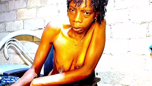 Snapshot of nzanizy chatting on 11-21-25, 03:33 nzanizy online show from 11-21-25, 03:33