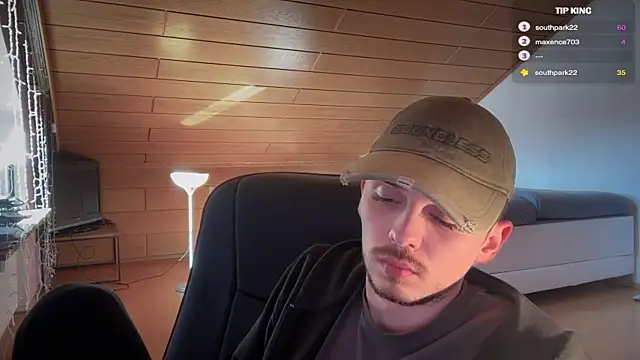 naked psy online show from 02-17-25, 09:56