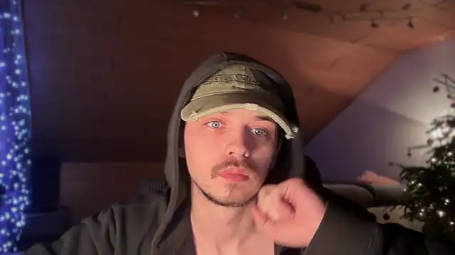 naked psy online show from 01-16-25, 04:49