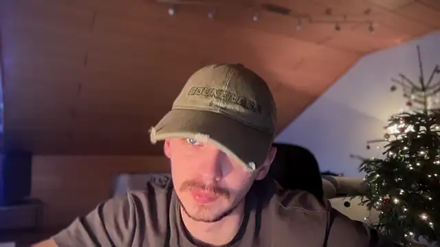 naked psy online show from 01-15-25, 07:37