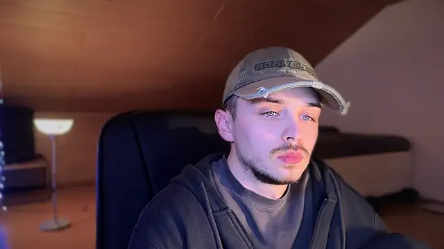 naked psy online show from 02-15-25, 05:30