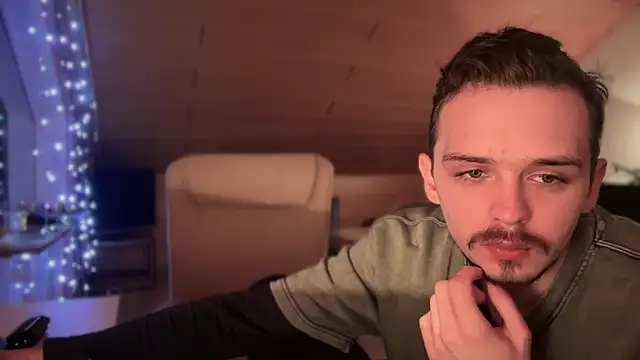 naked psy online show from 01-12-25, 04:00