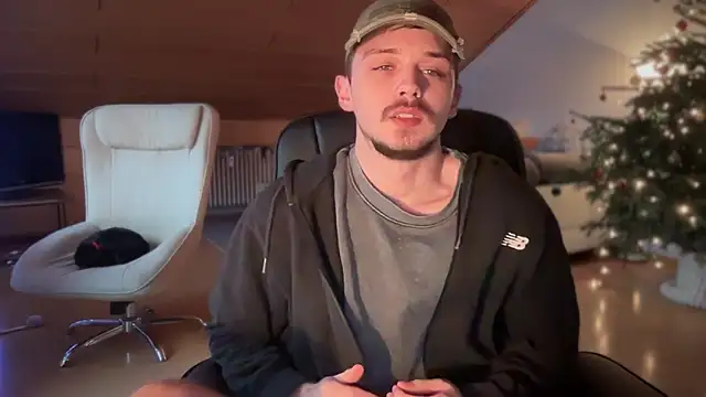 naked psy online show from 01-13-25, 07:43