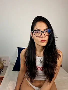 Snapshot of Alicesoul chatting on 03-03-26, 11:34 Alicesoul online show from 03-03-26, 11:34